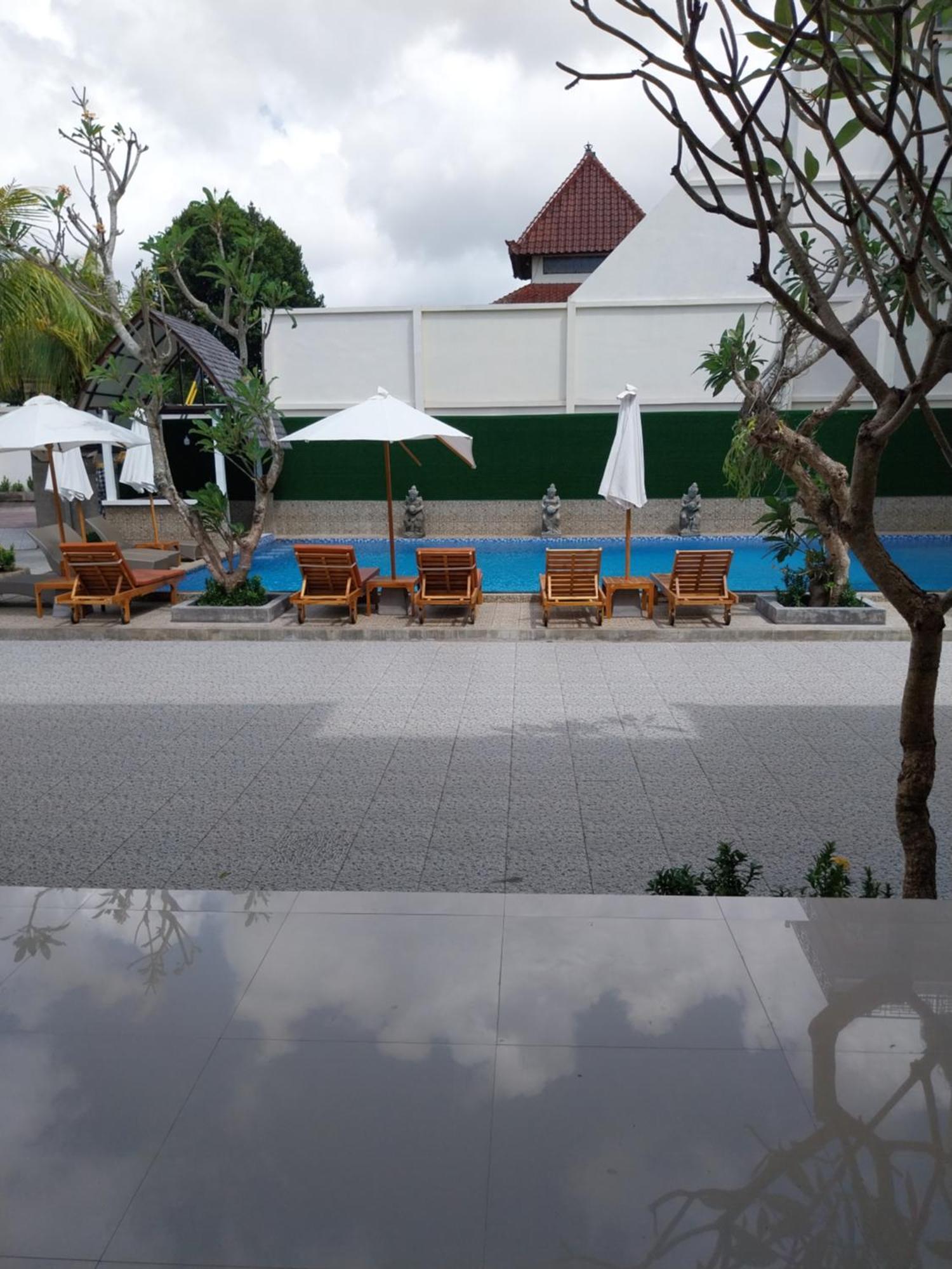 The Pandan Sari Hotel จิมบาราน ภายนอก รูปภาพ